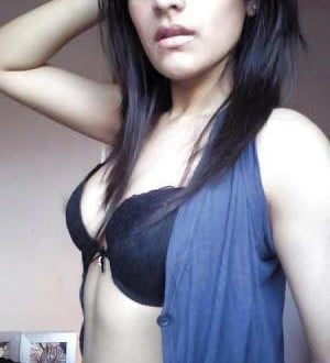 bangladeshi hot and sexy girls nude bathroom photos